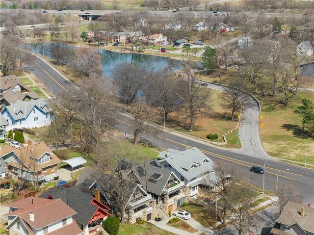 1320 E 29th Street, Kansas City, MO 64109