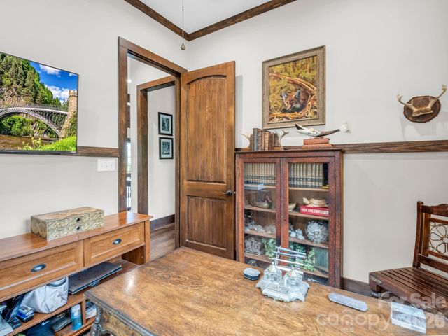 189 Tatanka Trail, Lake Lure, NC 28746
