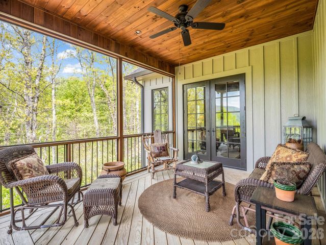 189 Tatanka Trail, Lake Lure, NC 28746