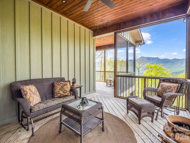 189 Tatanka Trail, Lake Lure, NC 28746