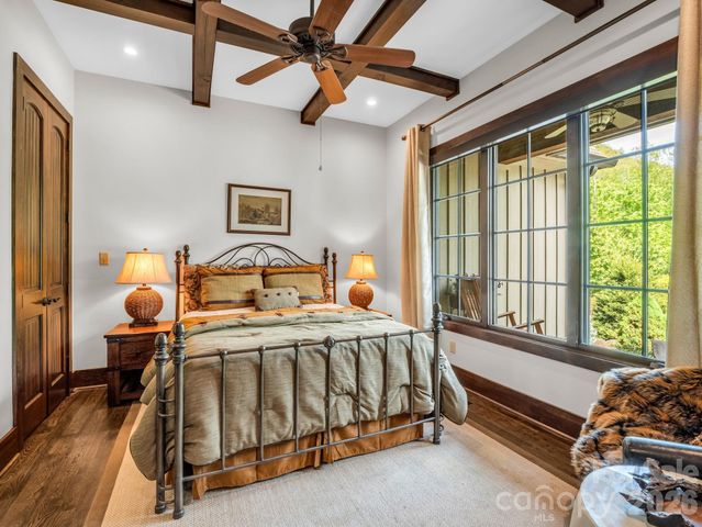 189 Tatanka Trail, Lake Lure, NC 28746