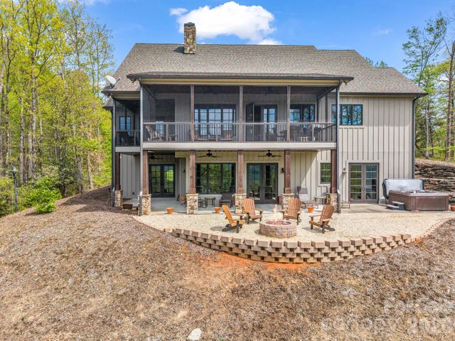 189 Tatanka Trail, Lake Lure, NC 28746