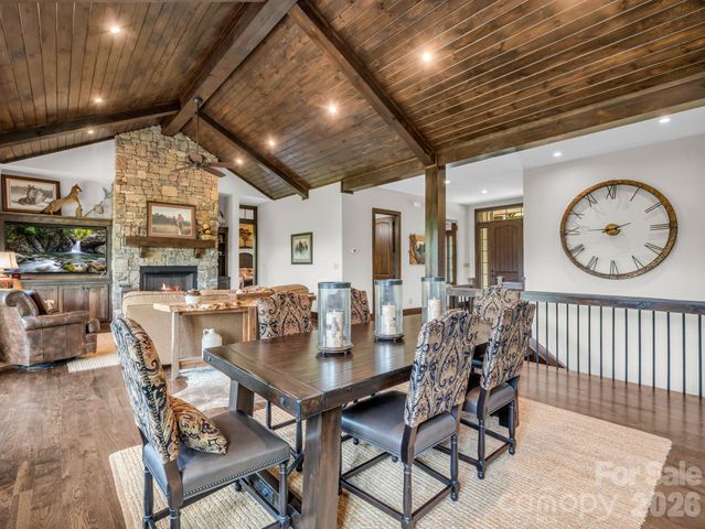 189 Tatanka Trail, Lake Lure, NC 28746
