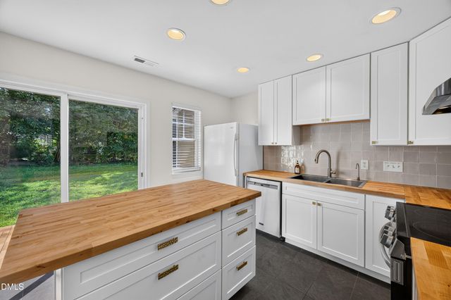 3645 Bison Hill Lane, Raleigh, NC 27604