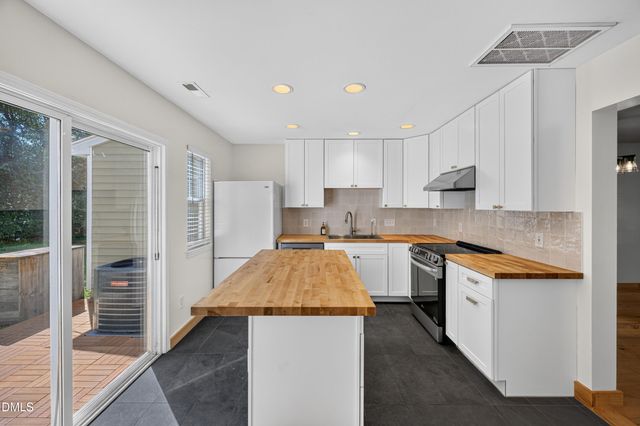 3645 Bison Hill Lane, Raleigh, NC 27604