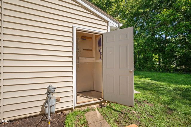 3645 Bison Hill Lane, Raleigh, NC 27604