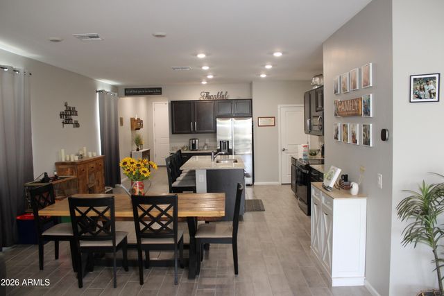 18165 W POSTON Drive W, Surprise, AZ 85387