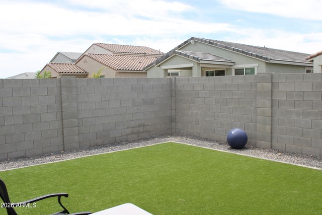 18165 W POSTON Drive W, Surprise, AZ 85387