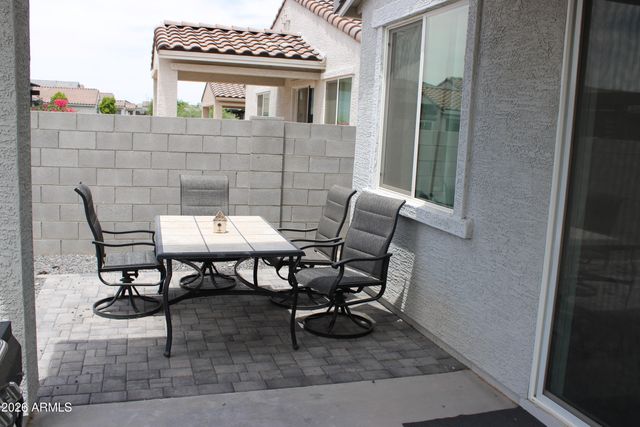 18165 W POSTON Drive W, Surprise, AZ 85387