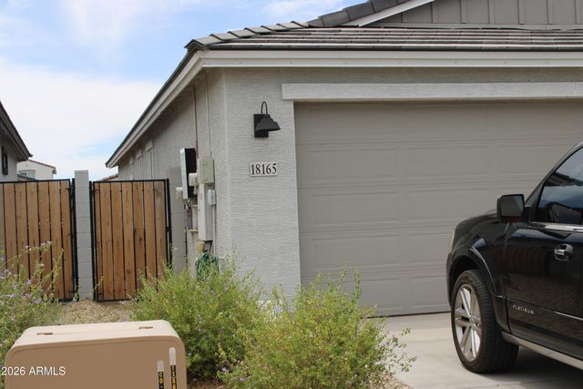 18165 W POSTON Drive W, Surprise, AZ 85387