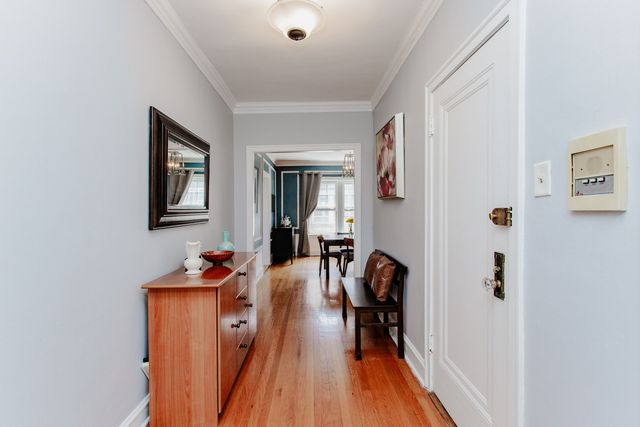 719 ERIE Street 3A, Oak Park, IL 60302