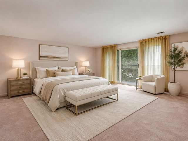 12138 S Cheyenne Drive, Palos Heights, IL 60463