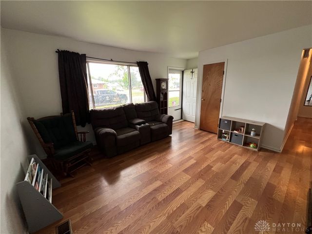 304 Sunset Drive, New Carlisle, OH 45344