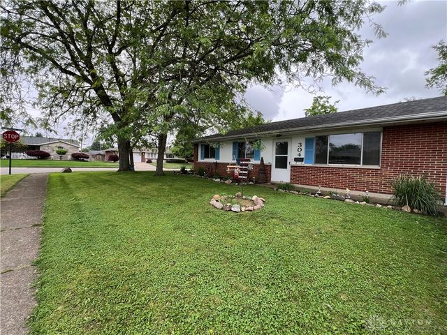 304 Sunset Drive, New Carlisle, OH 45344