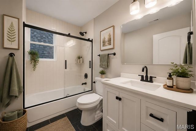 9840 Luna Avenue, St Louis, MO 63125