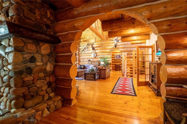 42530 Gallatin Road, Big Sky, MT 59716