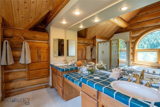 42530 Gallatin Road, Big Sky, MT 59716