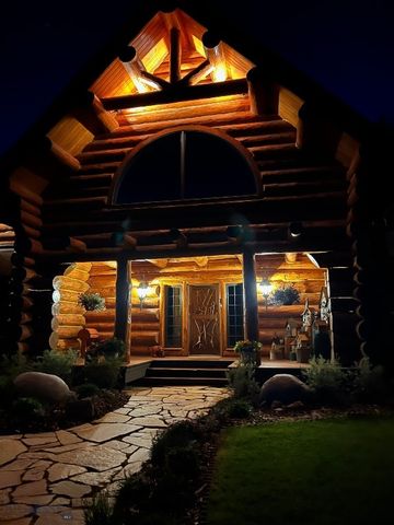 42530 Gallatin Road, Big Sky, MT 59716