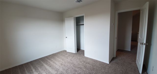 813 Fueller Drive, Aubrey, TX 76227