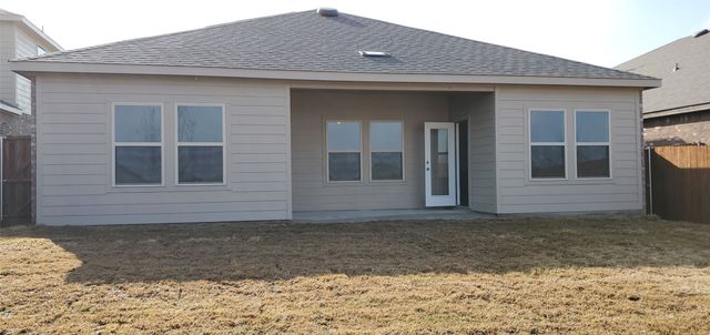 813 Fueller Drive, Aubrey, TX 76227