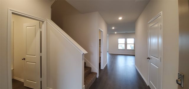 813 Fueller Drive, Aubrey, TX 76227