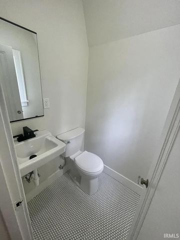 611 S Eagleson Avenue, Bloomington, IN 47401