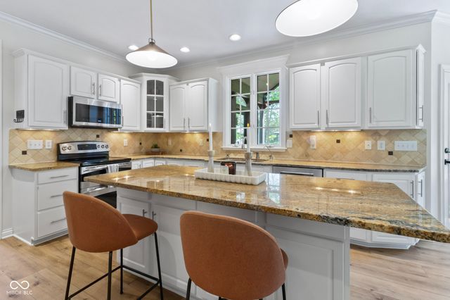 10736 Kemp Court, Fishers, IN 46040