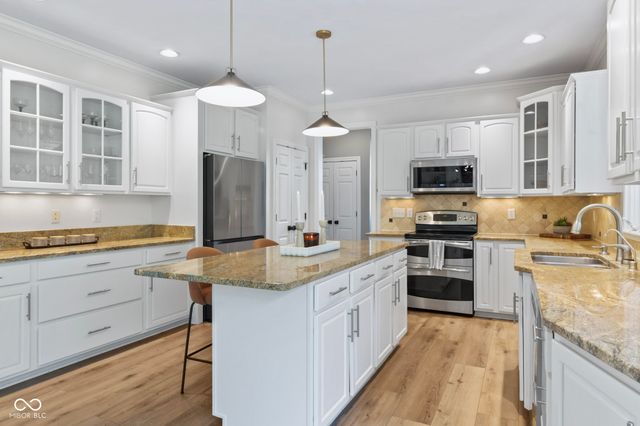 10736 Kemp Court, Fishers, IN 46040