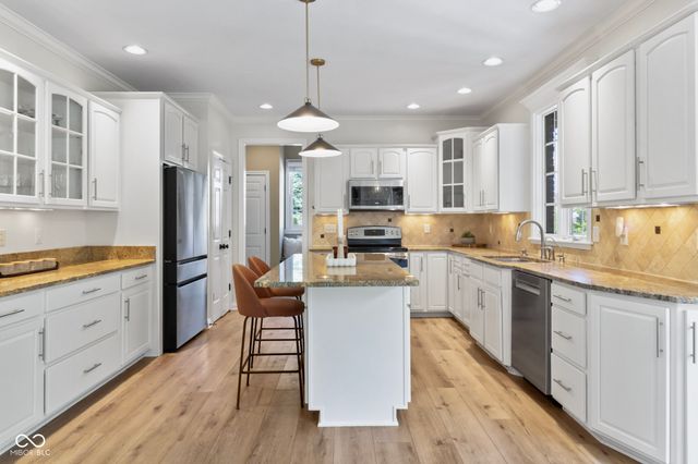 10736 Kemp Court, Fishers, IN 46040