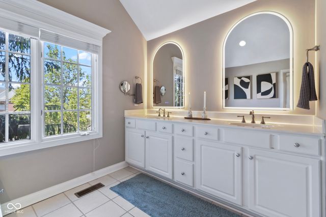 10736 Kemp Court, Fishers, IN 46040