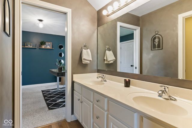 10736 Kemp Court, Fishers, IN 46040