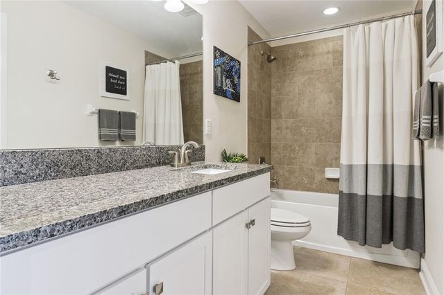 3960 AQUILLA DRIVE, Lakeland, FL 33810