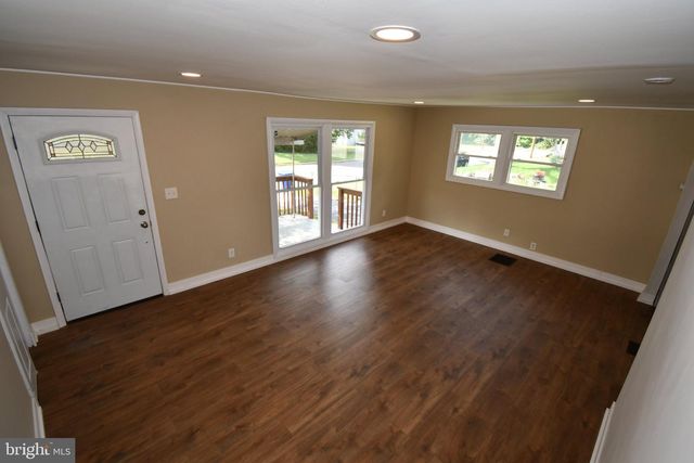 421 MANOR AVE, Millville, NJ 08332