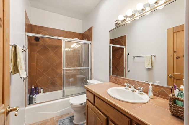 3908 Bay Hill Loop SE, Rio Rancho, NM 87124