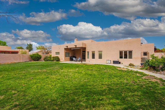 3908 Bay Hill Loop SE, Rio Rancho, NM 87124