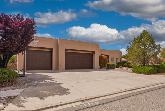 3908 Bay Hill Loop SE, Rio Rancho, NM 87124