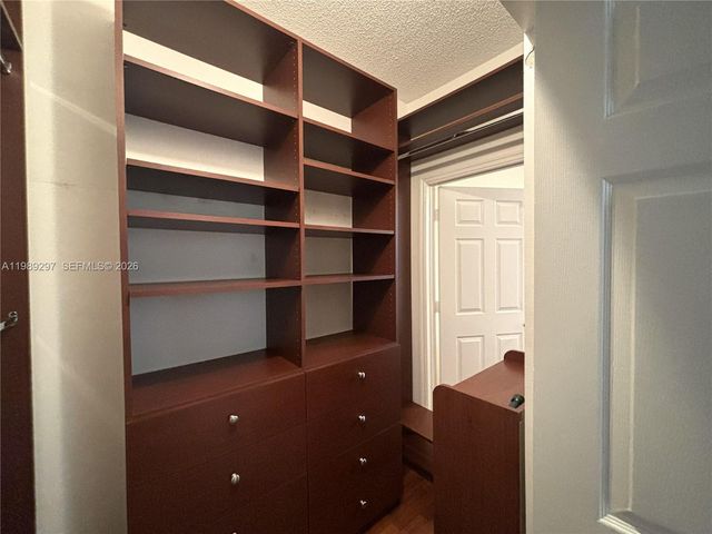 3255 NE 184th St 12509, Aventura, FL 33160