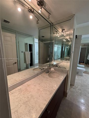 3255 NE 184th St 12509, Aventura, FL 33160