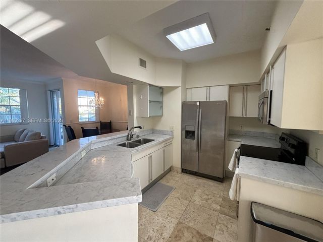 3255 NE 184th St 12509, Aventura, FL 33160