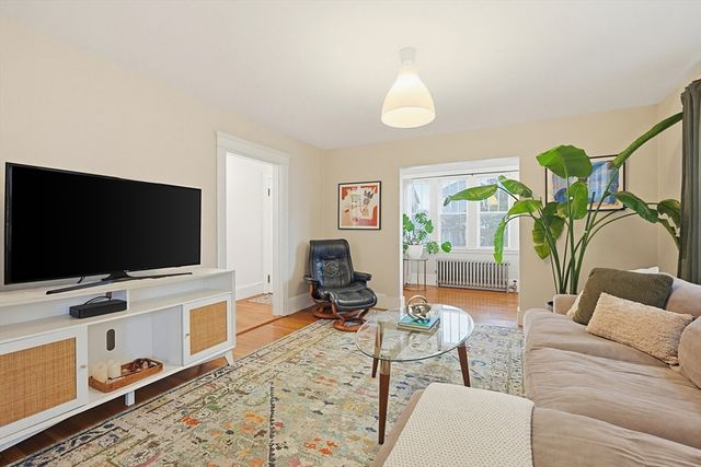 16 Palmer Ave 1, Peabody, MA 01960