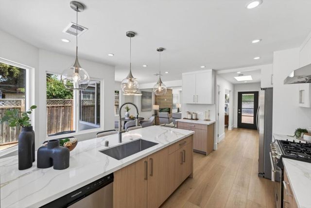 225 Eldorado Street, San Mateo, CA 94401