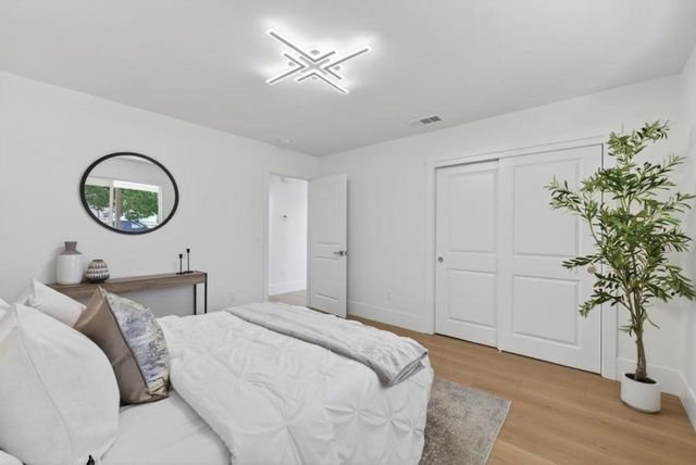 225 Eldorado Street, San Mateo, CA 94401
