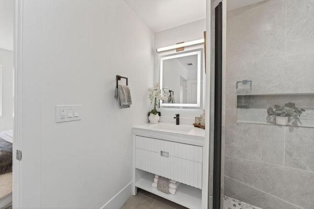 225 Eldorado Street, San Mateo, CA 94401