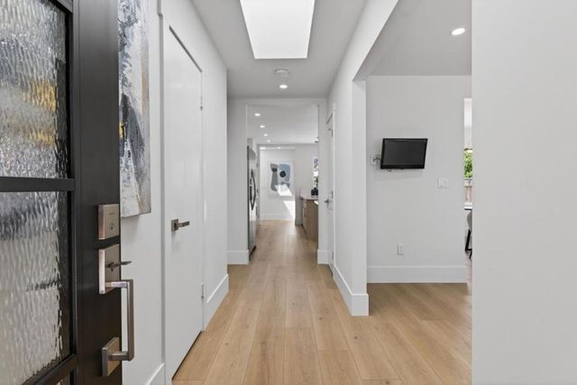225 Eldorado Street, San Mateo, CA 94401