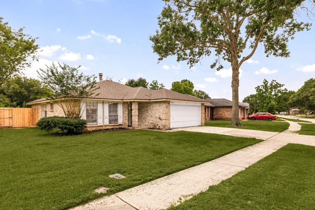 22111 Pearl Lake Drive, Katy, TX 77449
