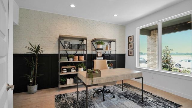 3303 Comice Lane, Pearland, TX 77581