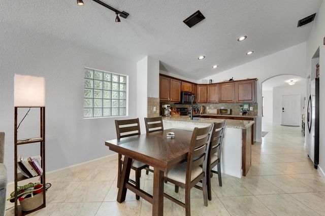 1017 Fosters Mill Road, Boynton Beach, FL 33436