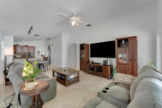 1017 Fosters Mill Road, Boynton Beach, FL 33436