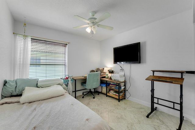 1017 Fosters Mill Road, Boynton Beach, FL 33436