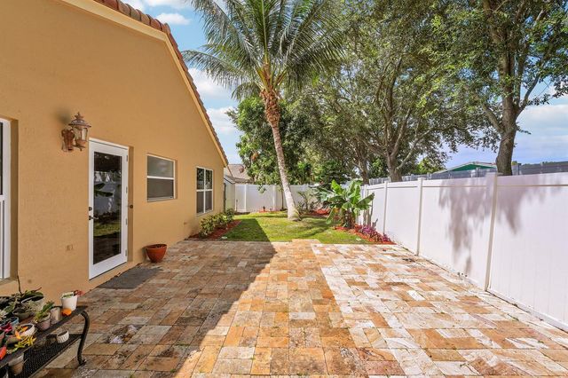 1017 Fosters Mill Road, Boynton Beach, FL 33436